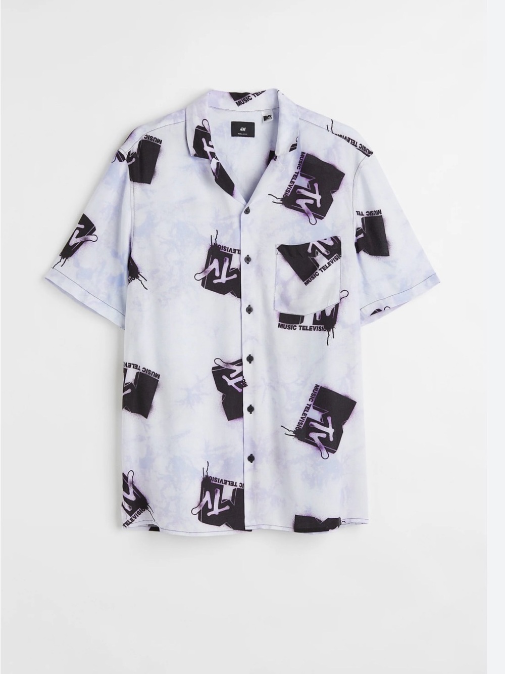 H&M Pale Lavender Short-Sleeve Button-Up with MTV Graphic Print